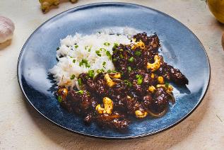Plant-Based Kung Po Chicken Rice
