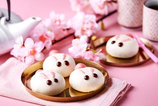 Steamed Bunny Buns with Chicken Filling
