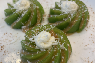 Steamed Pandan Caramel Kaswi Cheese ‘Leleh’