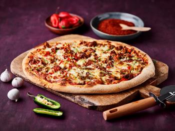 Crisp Beef Rendang Pizza
