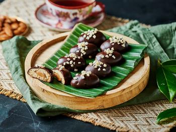 Sweet Almond London Cookies