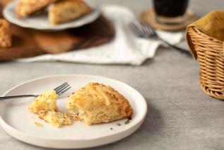 Ham, Cheese and Chives Scones 