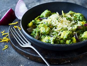 Gnocchi with Cream and Cheese