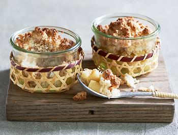 Easy Apple Crumble Cake
