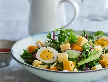 Salad with Cheese & Mango