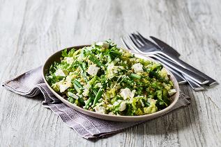 Bulgur salad with greek style cheese 