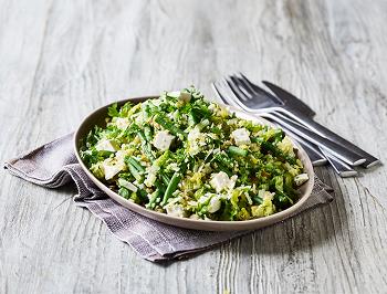 Bulgur salad with greek style cheese 