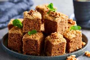 Walnut and Maple Syrup Cake
