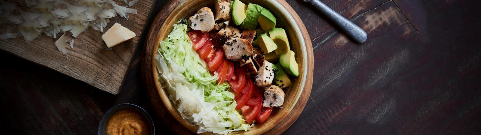 Salad Bowl with <br>Chicken and Avocado