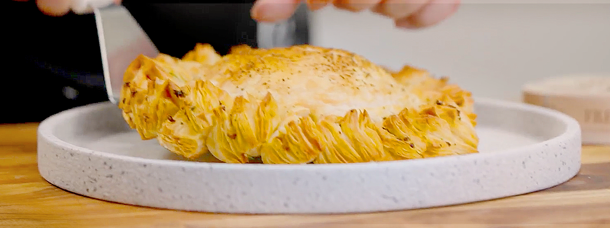 /Files/Images/Emborg/1240x465/1240x465px_Emborg_Puff_Pastry_Twist.png