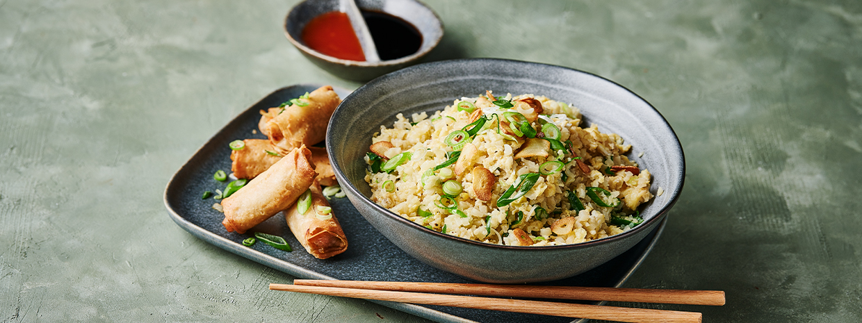 /Files/Images/Emborg/1240x465/1240x465px_Fried-garlic-cauliflower-rice.jpg